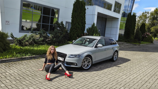 1758720 (a): :1920x1080